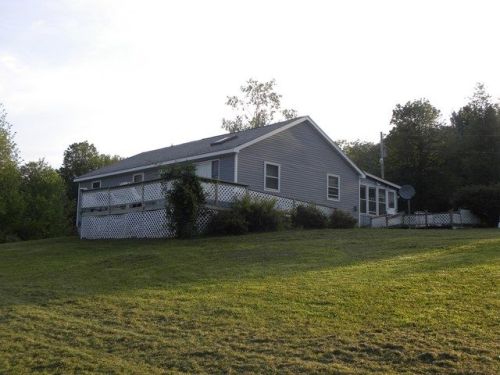 89 Short Hill Rd, Westfield, PA 16950-9572
