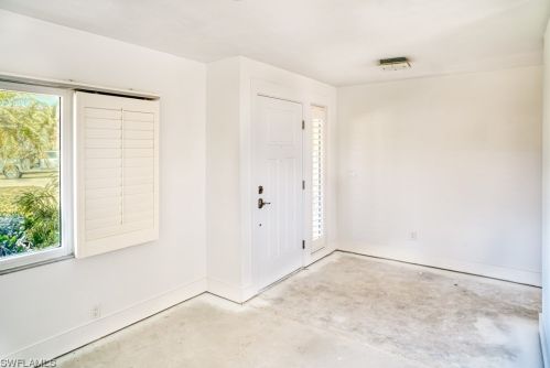 1224 Kittiwake Cir, Sanibel FL  33957-3608 exterior