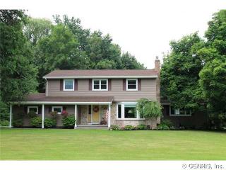 1681 Woodard Rd, Webster, NY 14580-9747