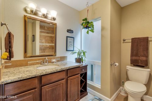 7916 Plz Ave, Scottsdale AZ 85250-6709 exterior