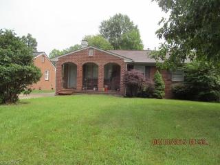 923 Llano Pl, Greensboro, NC 27401-4254