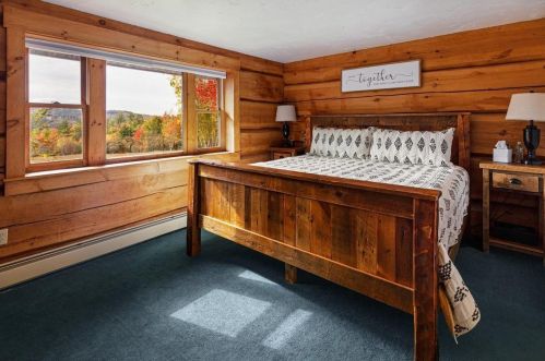 174 Page Rd, Ellsworth NH  03223-5422 exterior