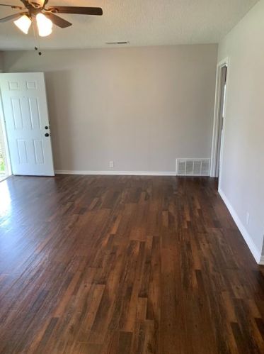 1018 Abrams Rd, Richardson TX  75081-5502 exterior