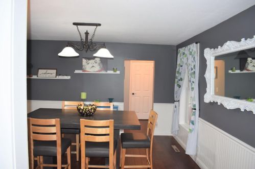 403 Erie St, Valpo IN  46383-4931 exterior