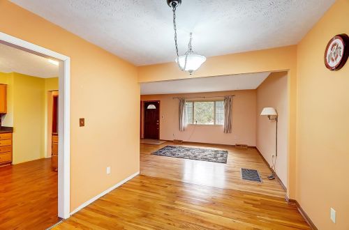 153 Woodside Dr, Pataskala OH  43062-7809 exterior