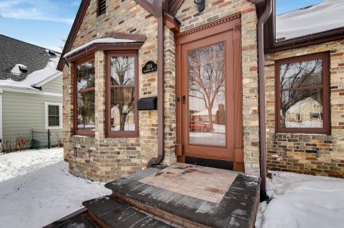 1354 California Ave, Saint Paul, MN 55108-2101