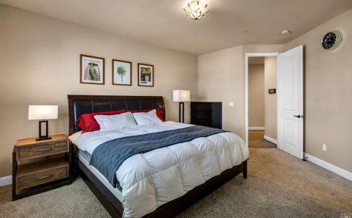 2024 Cooper Dr, Santa Rosa CA  95404-5682 exterior