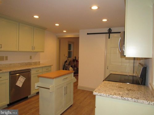 42 Railroad Ave, Camden-Wy DE  19934-1023 exterior