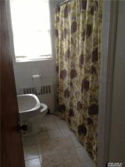 128 41st St, North Lindenhurst NY  11757-2708 exterior