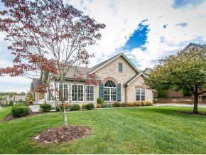 1906 Cascade Falls Ct, Kingsport, TN 37664-3891