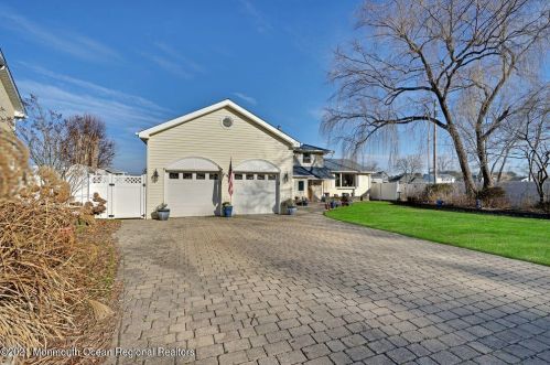350 Rancocas Dr, Bricktown, NJ 08724-4417
