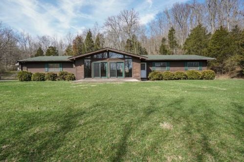 940 Koerner Ln, Grants Lick, KY 41001-7273