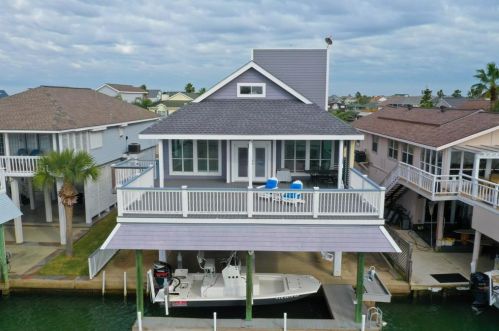 319 Tahiti Rd, Galveston, TX 77554-9186