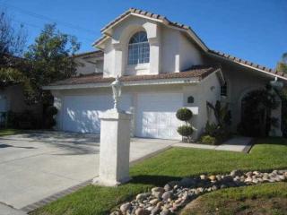 1610 Dawson Dr, Vista CA  92081-8812 exterior