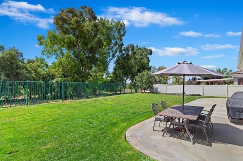 991 Gleneagles Rd, Beaumont CA  92223-8525 exterior