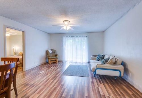 6540 Bernadine Dr, Fort Worth TX  76148-2801 exterior