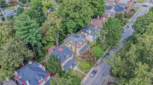 223 Dalzell Ave, Pittsburgh PA 15202-1856 exterior