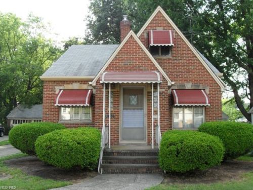 4388 143rd St, Cleveland, OH 44128-2357