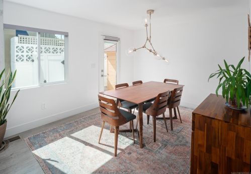 2420 Upas St, San Diego CA  92104-4049 exterior