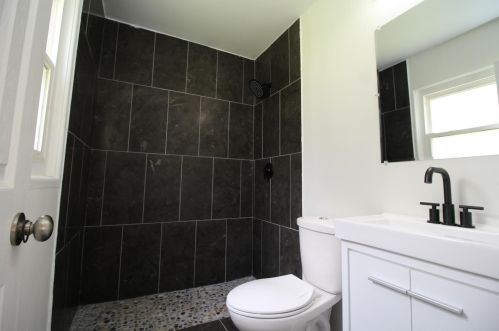 562 Kristine Ln, Franklin OH  45005-2152 exterior