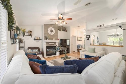 13066 7th Loop, Silver Springs FL  34488-3502 exterior