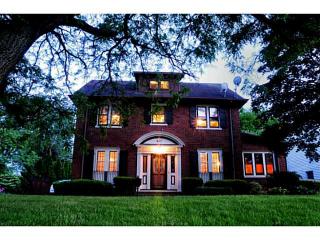 401 Browncroft Blvd, Rochester, NY 14609-7840