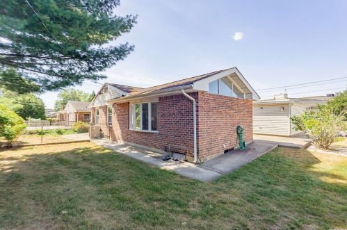 136 Central Park Rd, Hicksville NY 11803-2030 exterior