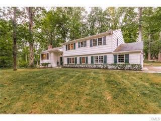 18 Tupelo Rd, Westport, CT 06880-1739