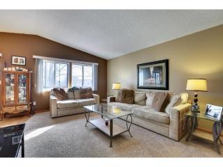14075 37th Ave, Minneapolis, MN 55447-5402