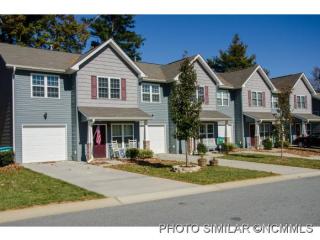 65 Sunny Meadows Blvd, Oak Park, NC 28704-8819