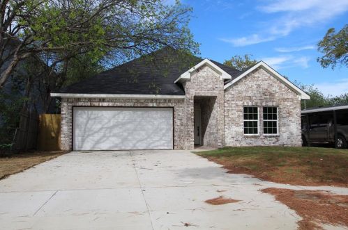 5832 Humbert Ave, Fort Worth, TX 76107-6921