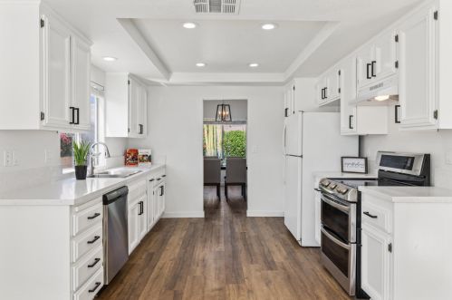 48118 Via Hermosa, La Quinta CA  92253-2227 exterior