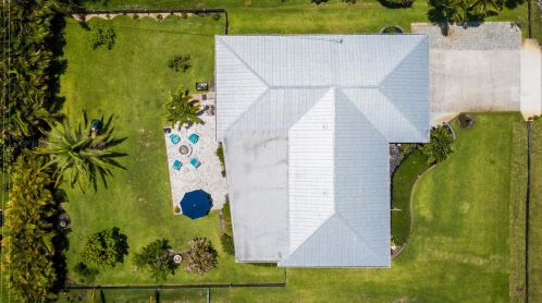 1172 Menores Ave, Fort Pierce, FL 34952-5359