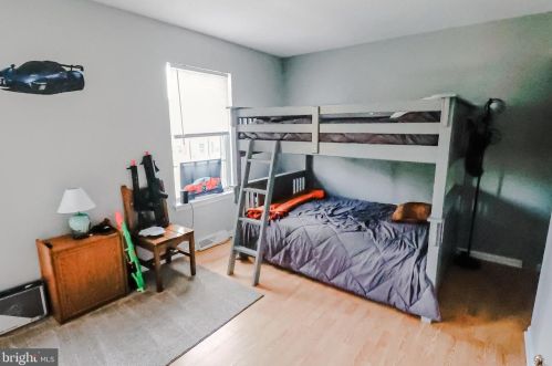 821 Commons Ln, Camden-Wy DE  19934-1273 exterior