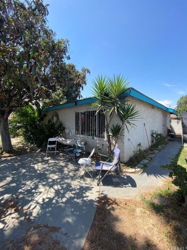 8835 Las Posas St, Pico Rivera CA  90660-1641 exterior