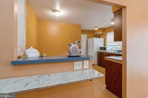 28 Essex Ln, Willingboro NJ  08046-2243 exterior