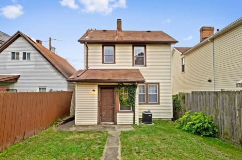1610 Wesley St, Mckeesport, PA 15132-5639