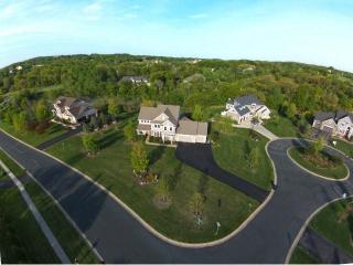 8850 Callander Cir, Lakeville, MN 55044-3600