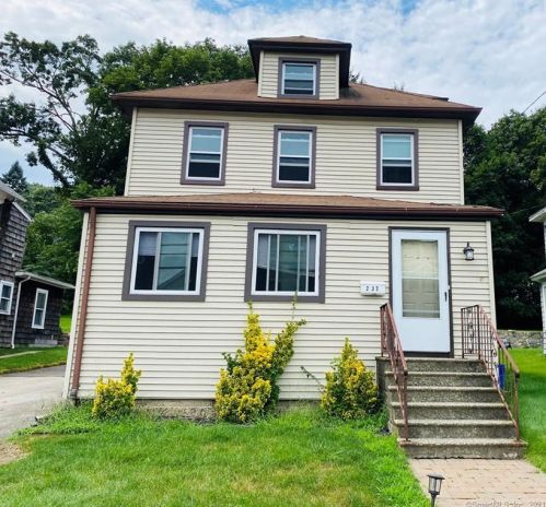 232 Knickerbocker Ave, Stamford, CT 06907-2008