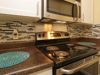 700 Story Rd, Irving TX  75061-6831 exterior