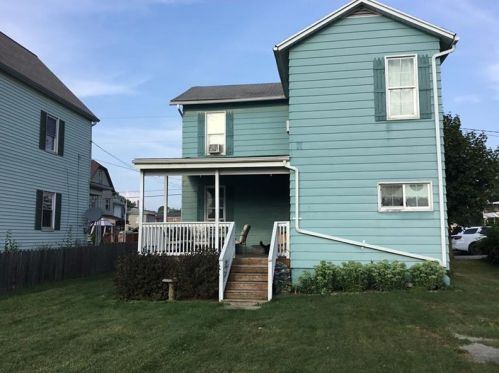 1607 Virginia St, Latrobe, PA 15650-1750