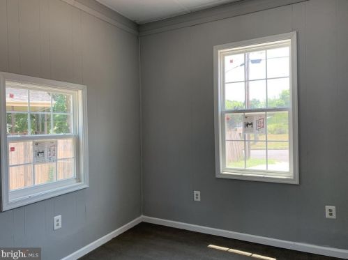 1418 Idaho St, Woodbridge VA  22191-3706 exterior