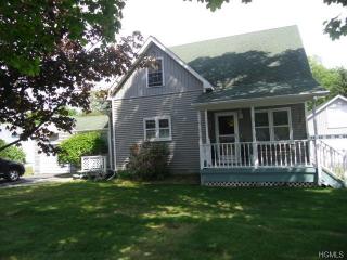 116 Prospect Ave, Maybrook, NY 12543-1020