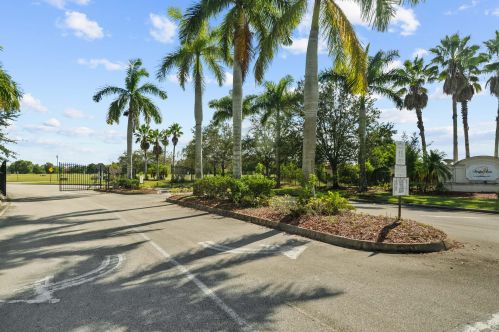 1709 Umbria St, Fort Pierce FL  34953-4667 exterior