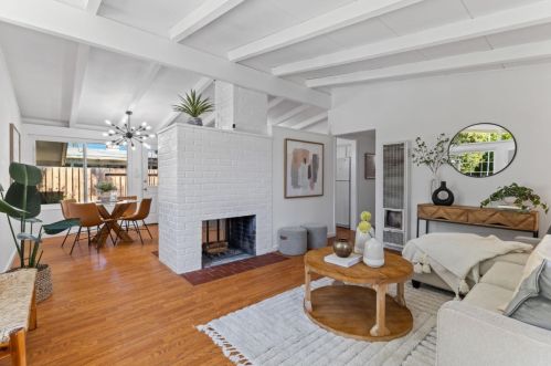 1210 Pecos Way, Sunnyvale CA  94089-2325 exterior