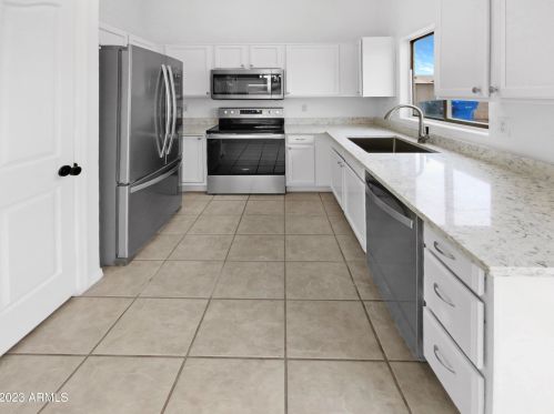 13392 Desert Ln, Sun City, AZ 85374-5260