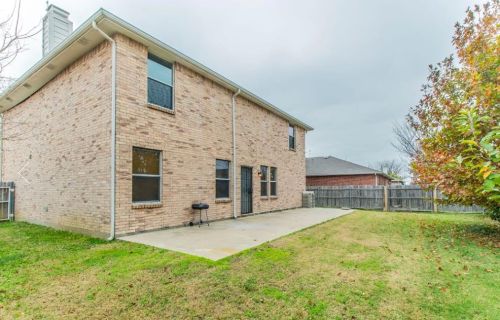 1509 Fieldstone Dr, Oak Point TX 75068-6442 exterior