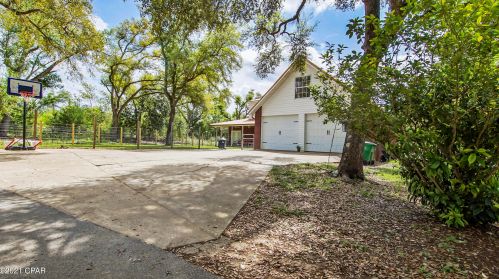 3438 Hwy 73, Marianna FL 32446-2478 exterior