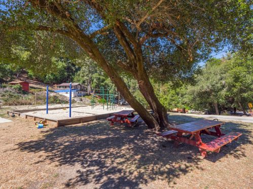 949 Lakeside Dr, Lompico CA  95018-9546 exterior