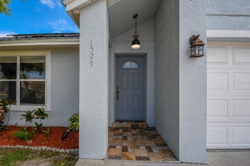 1527 Golden Poppy Ct, Orlando, FL 32824-6456